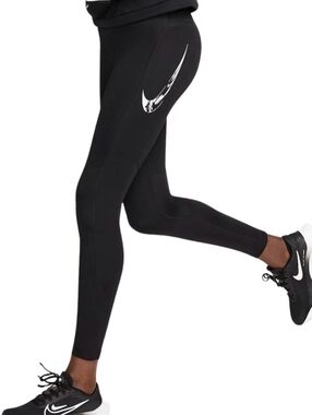 nike ♡ fast 7/8 midrise running legging with pockets black small gym swoosh